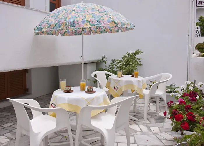 Πανσιόν Marisa Πάρος